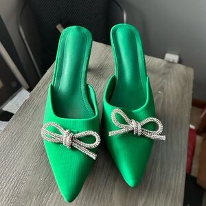 Womens Bow Kitten Heels for Women Heeled Sandal Mules - size 6.5